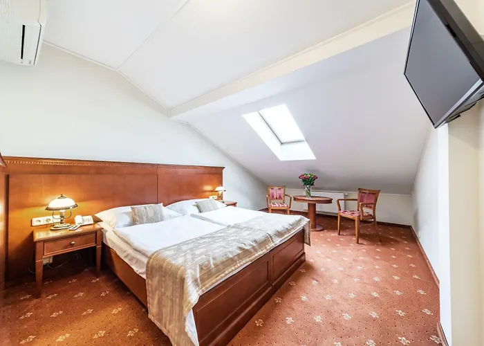 Arkada Hotel 4*